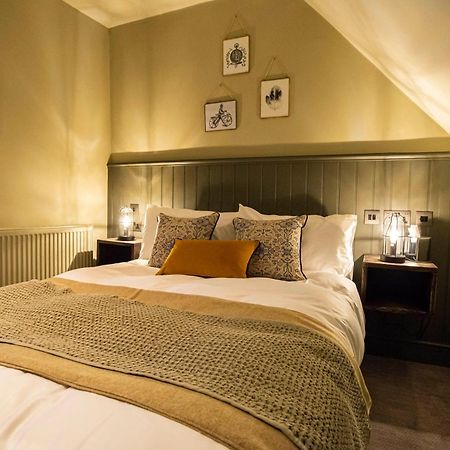 Kings Arms Hotel Stansted Mountfitchet Exteriör bild