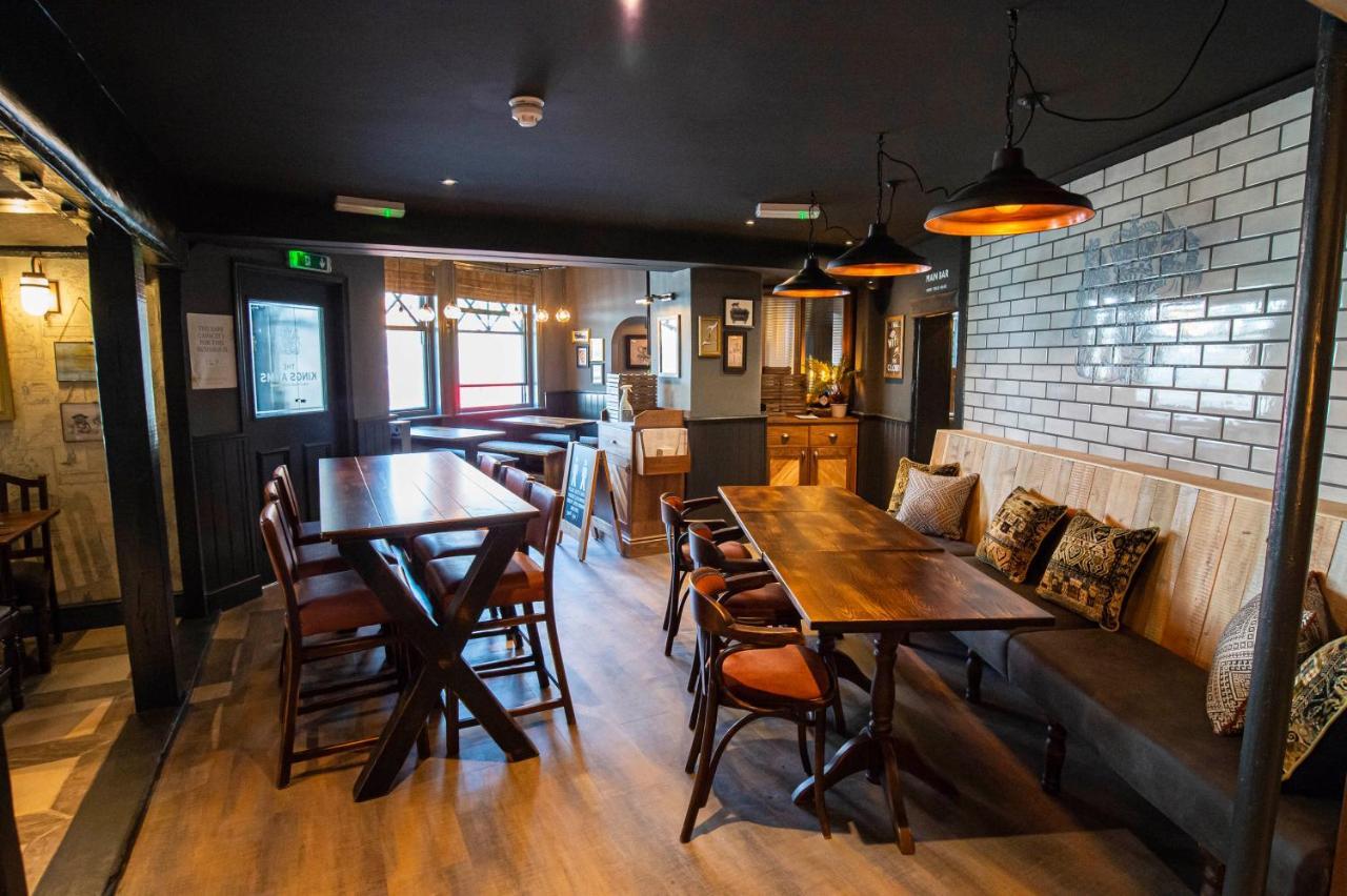 Kings Arms Hotel Stansted Mountfitchet Exteriör bild