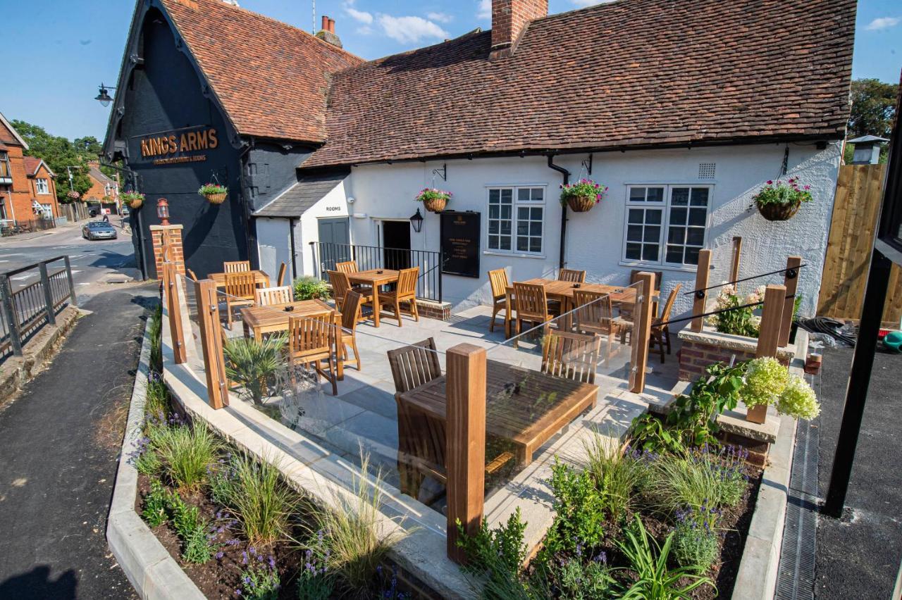 Kings Arms Hotel Stansted Mountfitchet Exteriör bild